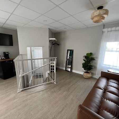Square Victoria Maison Hoteliere East Angus 외부 사진