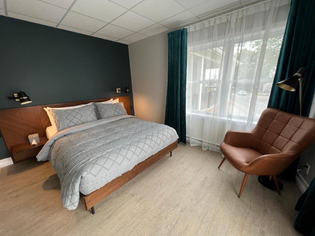 Square Victoria Maison Hoteliere East Angus 외부 사진